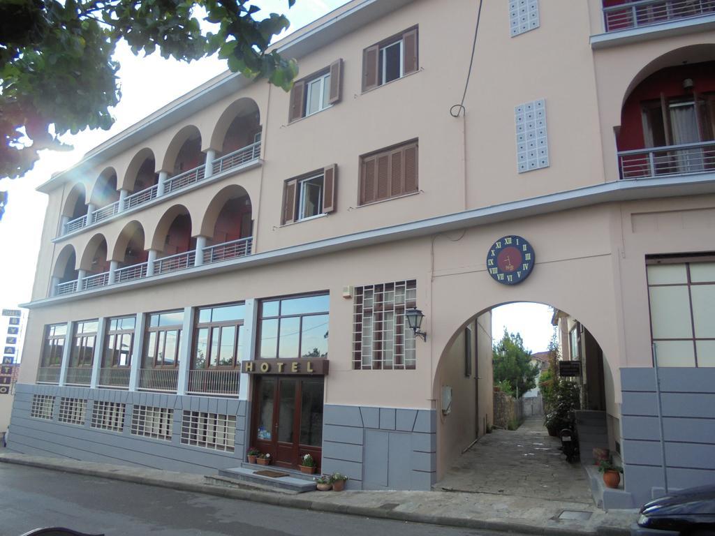 Byzantion Hotel Misztrász Kültér fotó